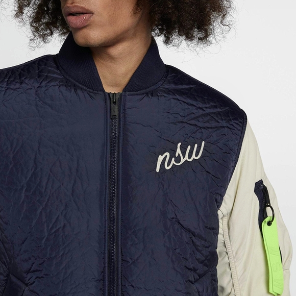 Nike NSW Sportswear synthetic fill Bomber jacket